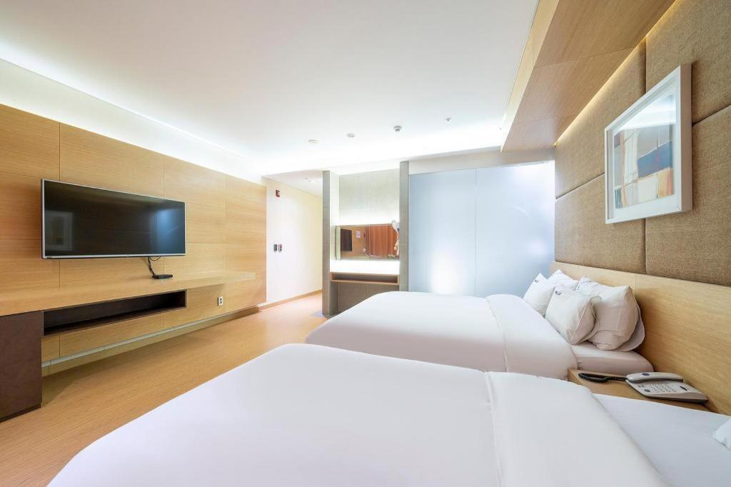 Business Design Hotel Luv Incheon Dış mekan fotoğraf