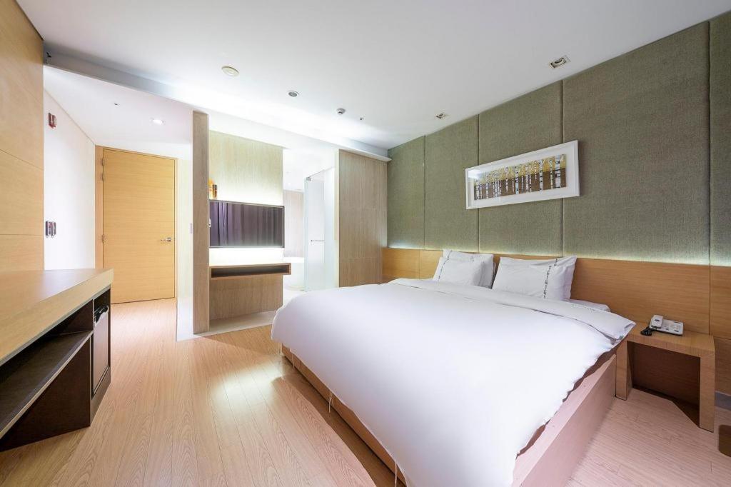 Business Design Hotel Luv Incheon Dış mekan fotoğraf